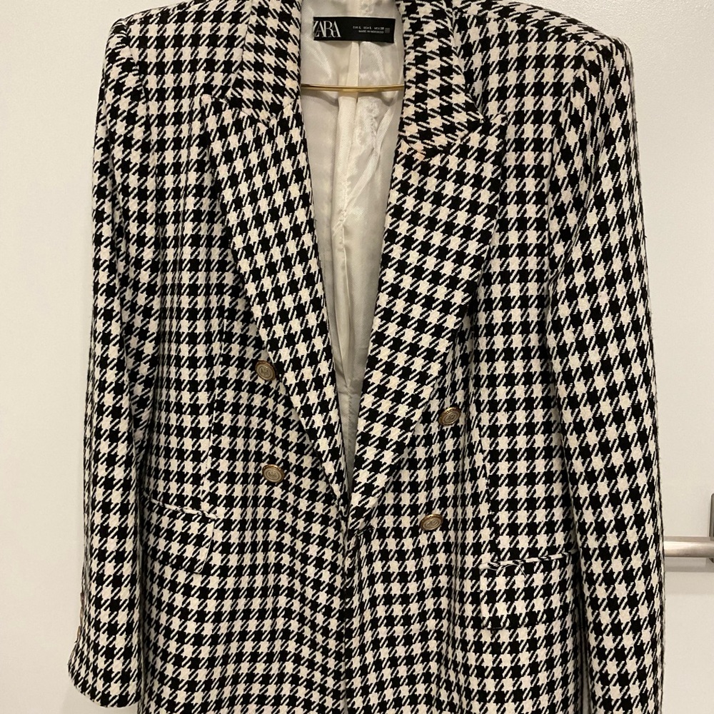 Zara Black & White Houndstooth Double-Breasted Blazer